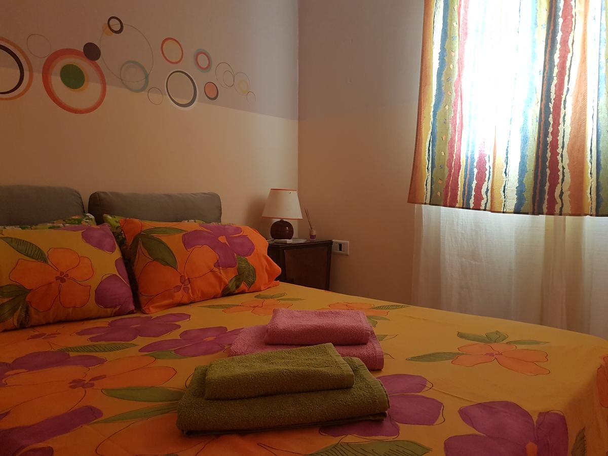 Apartamentos Del Rey La Rioja Bagian luar foto